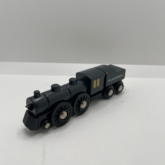 Brio Wooden Railway Polar Express 32501 Train Engine with Tender - Picture 1 of 11